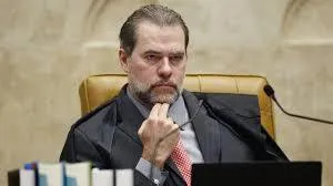 A Saída de Toffoli: O Que Realmente Aconteceu no STF.